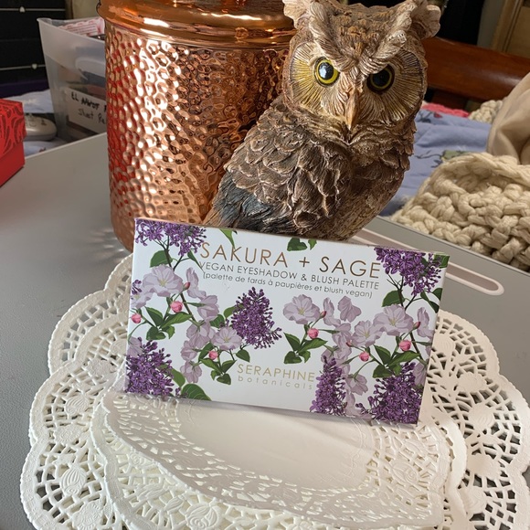 Sakura + Sage vegan eyeshadow & Blush Pallet NWOT - Picture 11 of 12